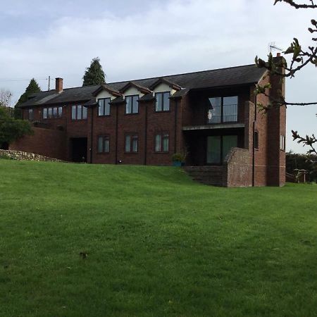 Lower Thornton Farm Exeter Buitenkant foto